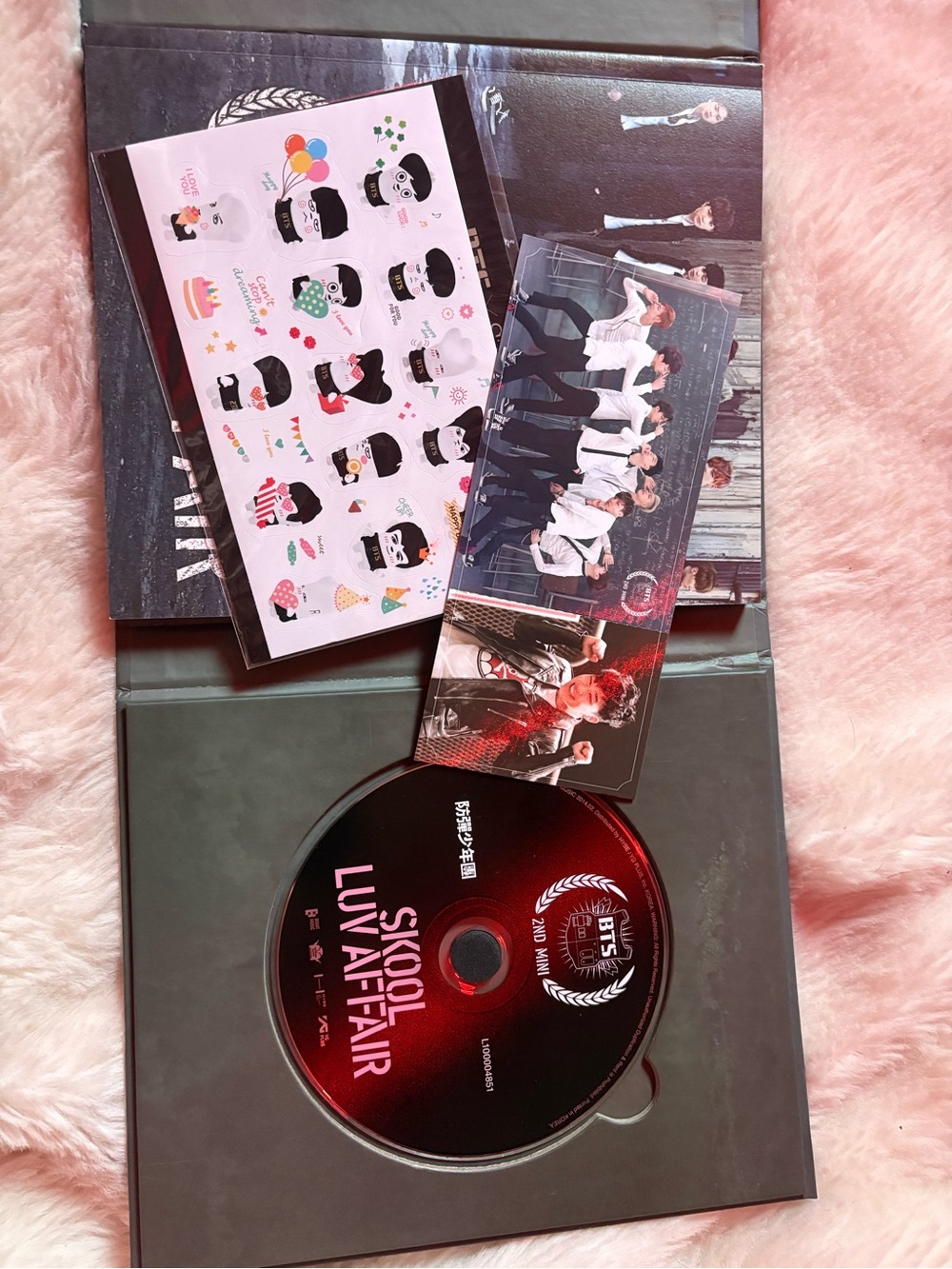 BTS - Skool Luv Affair (All Inclusions)
